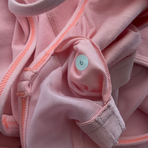 Lululemon Power Y Tank Top Size 6 In Pale Pink - Picture 4 of 8
